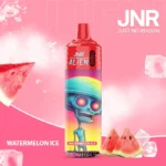 Vape jetable JNR Alien Watermelon Ice avec design extraterrestre vibrant, saveur pastèque glacée, capacité de 10000 puff, et batterie de 850mAh.