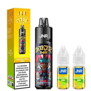 Flacon JNR Joker 24K avec boîte et deux bouteilles de liquide avec la saveur Fruit de la Passion Kiwi, affichant des motifs de joker colorés.